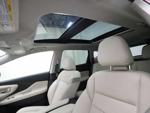 Certified 2024 Nissan Murano Platinum w/ Cargo Package image 34