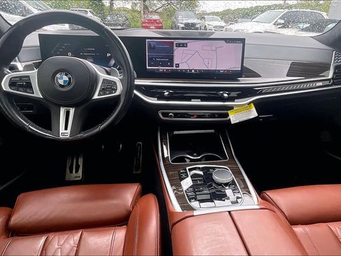 Used 2024 BMW X7 M60i w/ M Sport Professional Package AWD/4WD image 15