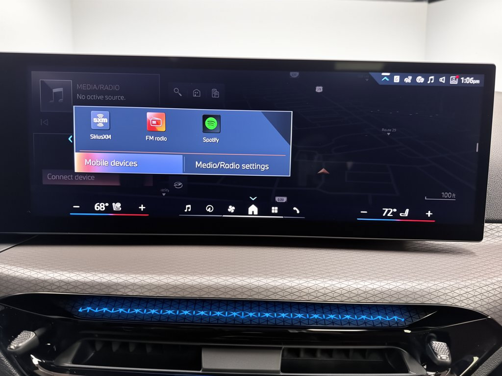 Used 2026 BMW i4 xDrive40i w/ Premium Package AWD/4WD image 23
