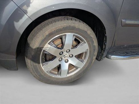 Used 2015 Honda Pilot Touring image 10