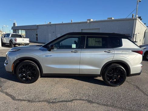 New 2025 Mitsubishi Outlander SEL Black Edition AWD/4WD image 4