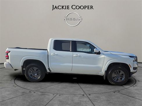 New 2025 Nissan Frontier SV image 6