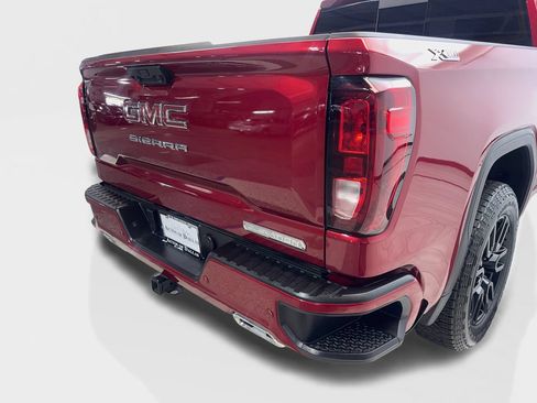 Used 2024 GMC Sierra 1500 Elevation w/ Preferred Package AWD/4WD image 16