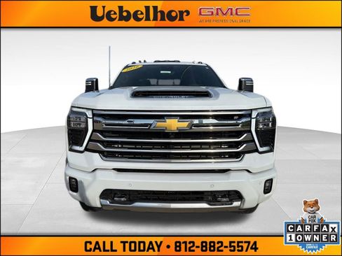 Used 2026 Chevrolet Silverado 2500 High Country w/ High Country Premium Package AWD/4WD image 9
