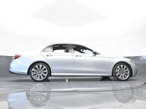 Used 2021 Mercedes-Benz E 450 4MATIC Sedan image 63