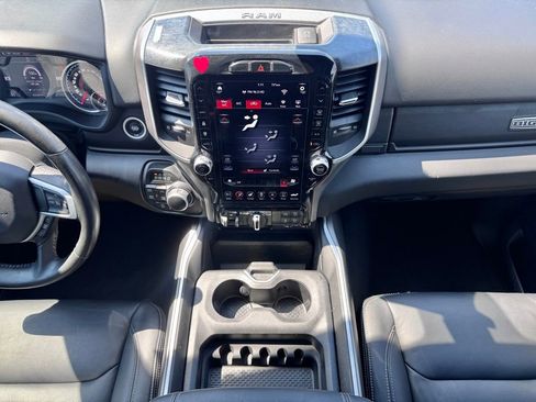 Used 2021 RAM 1500 Big Horn image 12