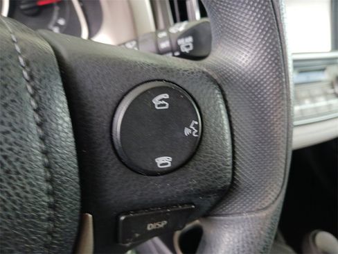 Used 2015 Toyota RAV4 XLE image 31