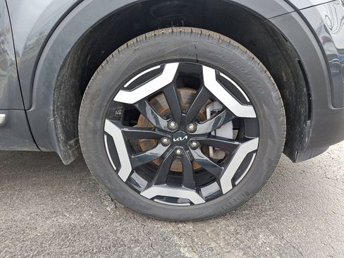 Used 2024 Kia Telluride S w/ S Sunroof Package AWD/4WD image 8