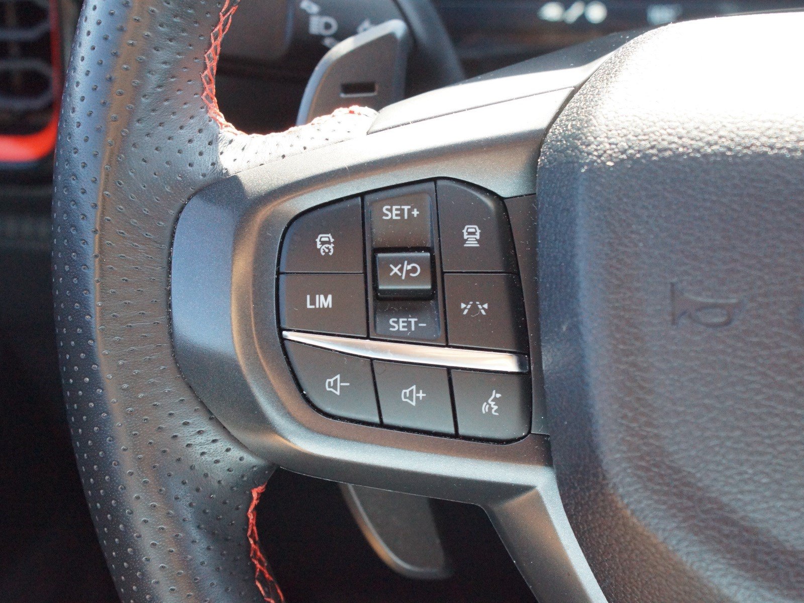 Used 2025 Ford Ranger Raptor AWD/4WD image 10