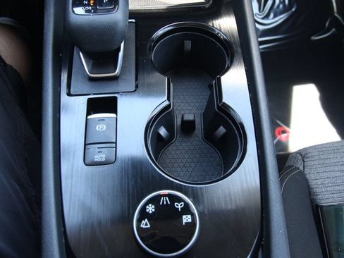 Used 2023 Nissan Rogue SV AWD/4WD image 24