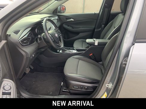 Used 2023 Buick Encore GX Select w/ Sport Touring Package image 8