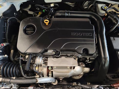 Used 2020 Chevrolet Malibu LS FWD image 27