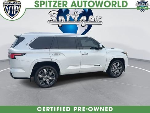 Used 2023 Toyota Sequoia Capstone AWD/4WD image 10