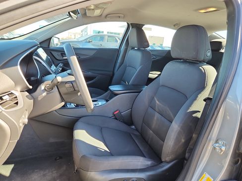 Used 2023 Chevrolet Malibu LT image 13