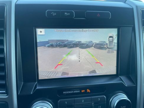 Used 2017 Ford F150 Lariat w/ Equipment Group 502A Luxury AWD/4WD image 20