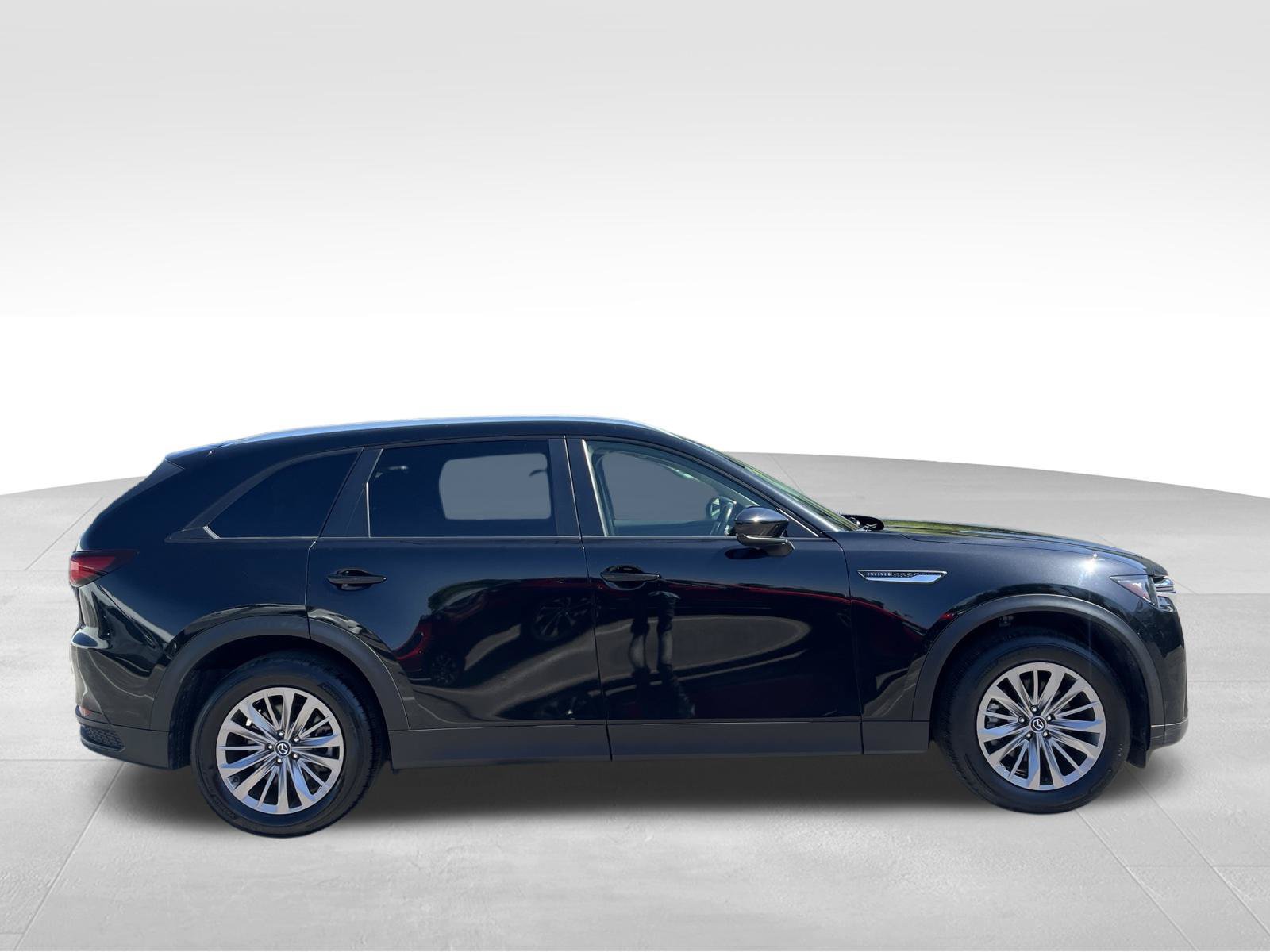 Certified 2025 MAZDA CX-90 3.3 Turbo w/ Select Package AWD/4WD image 4