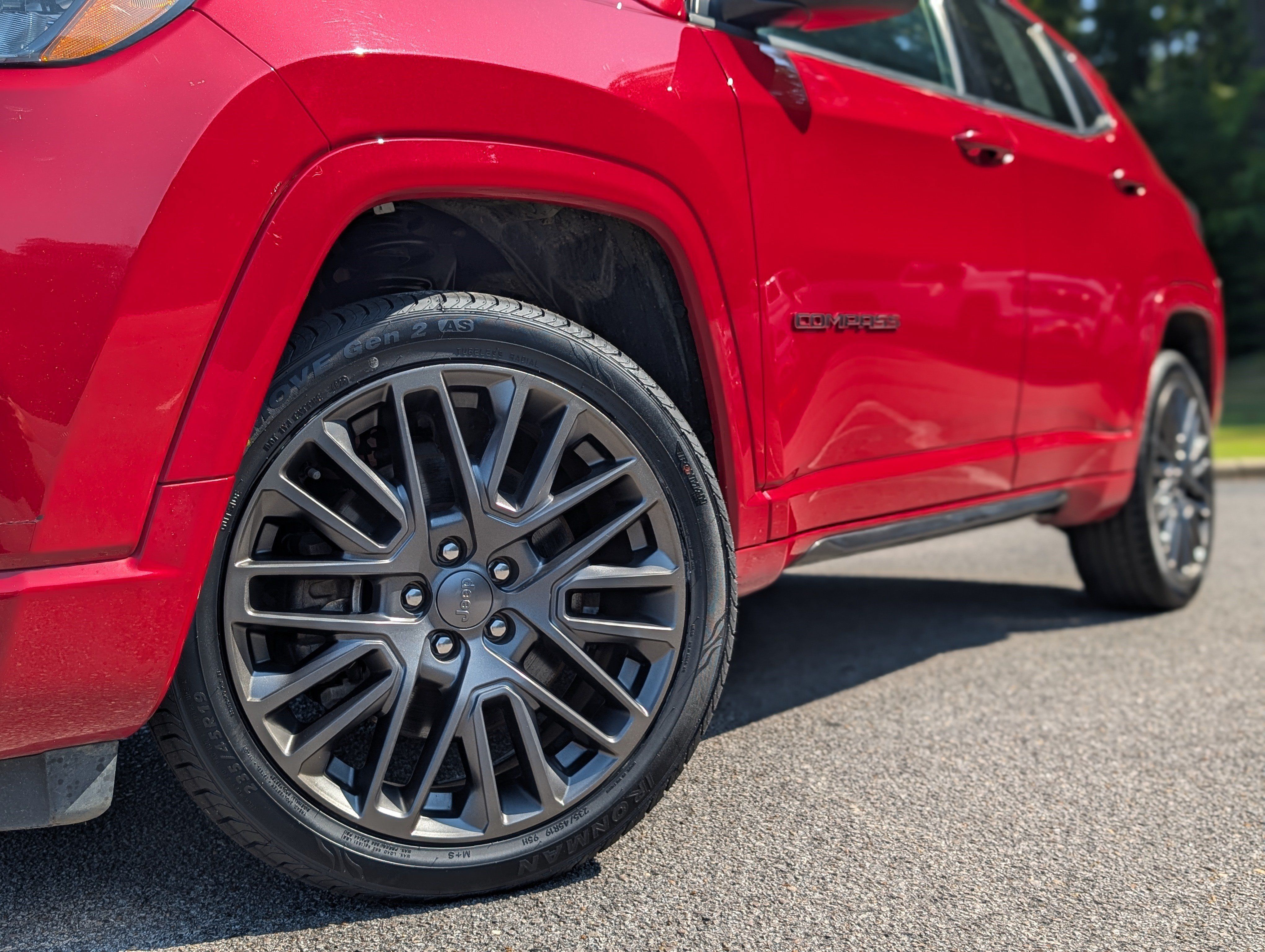 Used 2023 Jeep Compass Limited AWD/4WD image 33