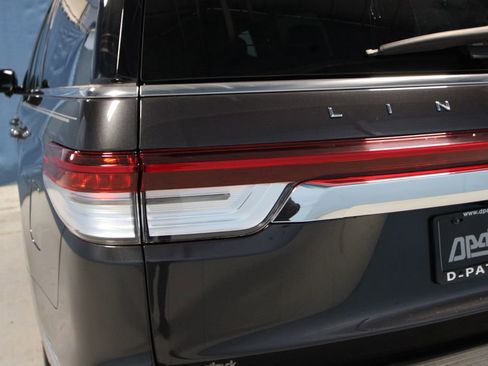 Used 2024 Lincoln Navigator L Reserve image 47