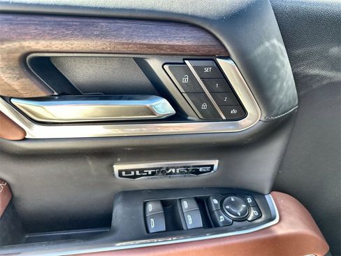New 2026 GMC Sierra 1500 Denali Ultimate w/ LPO, Black Badging Package image 22