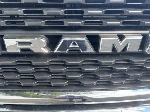 Used 2022 RAM 2500 Big Horn image 29