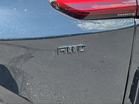 New 2024 Chevrolet Blazer EV AWD Police image 28