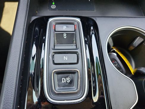 Used 2024 Honda Pilot Elite image 24