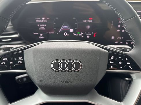 New 2025 Audi Q5 Premium Plus AWD/4WD image 23