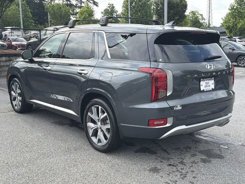 Used 2021 Hyundai Palisade Limited FWD image 5