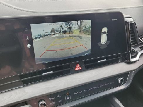 Used 2023 Kia Sportage X-Line image 9