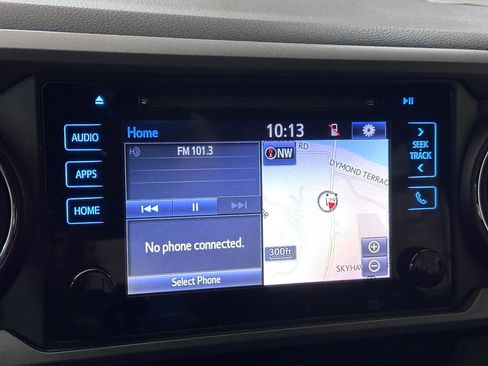 Used 2019 Toyota Tacoma TRD Off-Road image 41