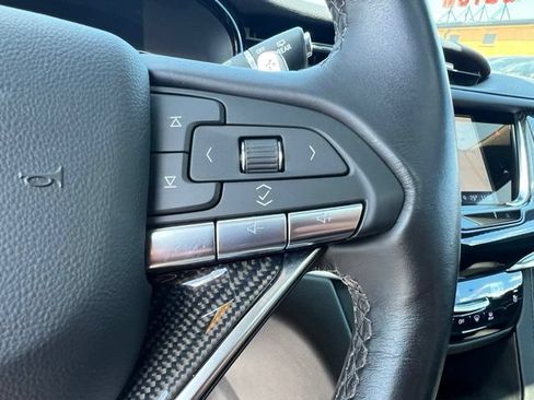 Used 2024 Cadillac XT6 Sport w/ Technology Package AWD/4WD image 11