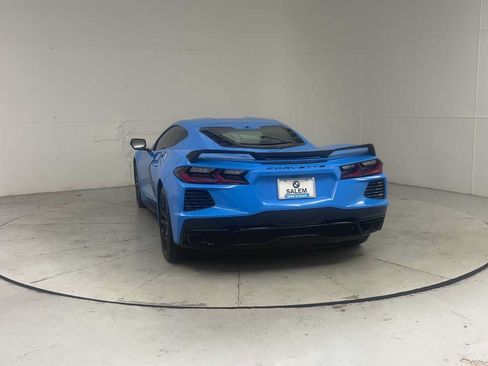 Used 2023 Chevrolet Corvette Stingray Preferred Cpe w/ Z51 Performance Package RWD image 3