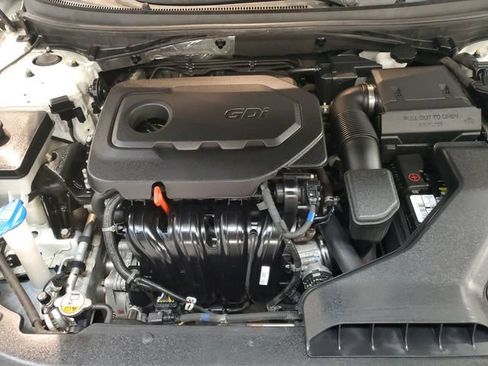 Used 2018 Hyundai Sonata SE w/ Cargo Package FWD image 24