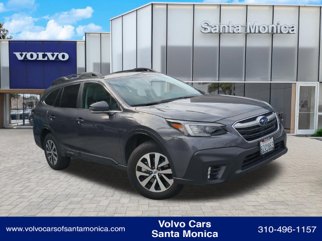 Used 2022 Subaru Outback Premium AWD/4WD image 1