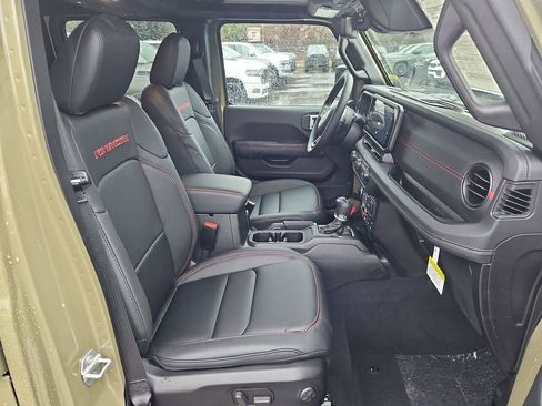 New 2026 Jeep Gladiator Rubicon image 16
