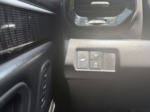 Used 2024 Honda Pilot Elite image 22