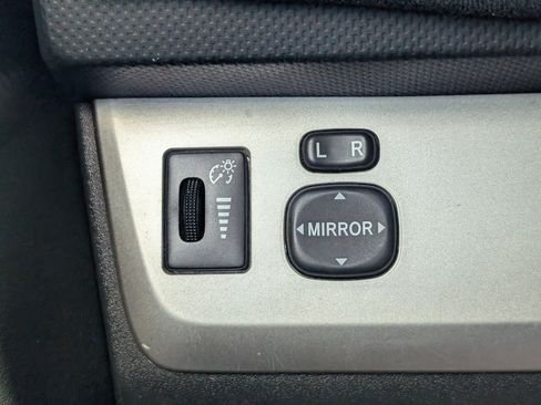 Used 2009 Scion xB FWD image 19