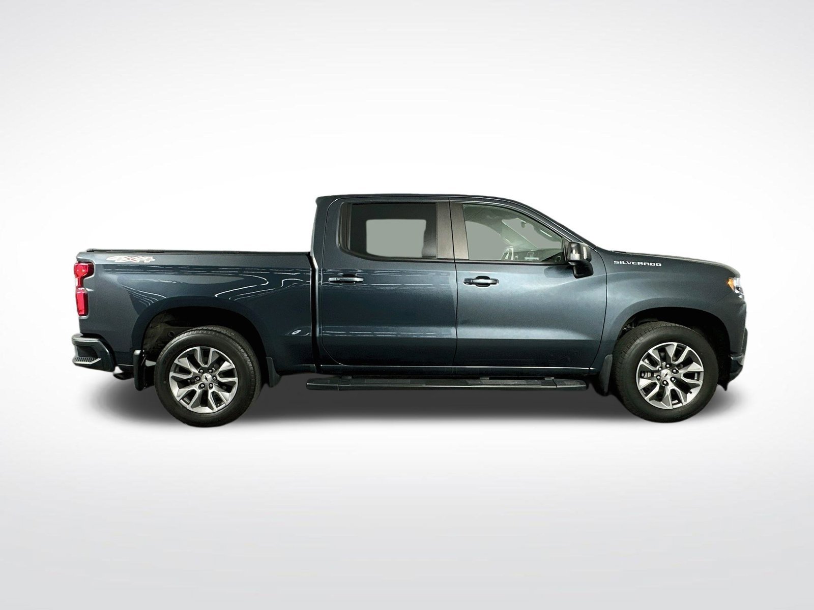 Used 2019 Chevrolet Silverado 1500 RST w/ True North Edition AWD/4WD image 9