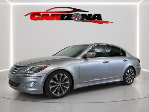 Used 2012 Hyundai Genesis 5.0 R-Spec RWD image 5