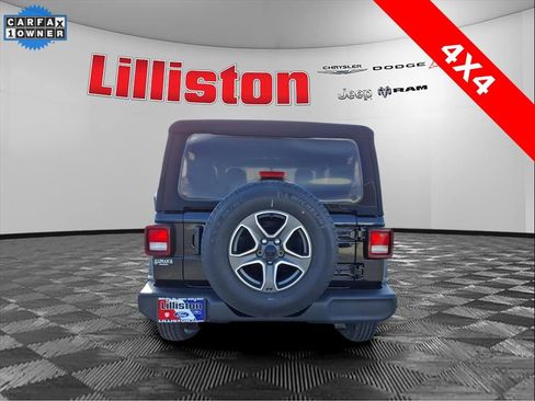 Used 2023 Jeep Wrangler Sport S image 6