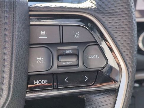 Used 2024 Toyota Sequoia Limited w/ Tow Technology Package AWD/4WD image 17