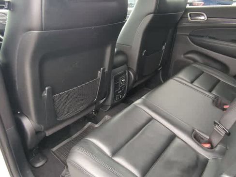 Certified 2020 Jeep Grand Cherokee Limited AWD/4WD image 18