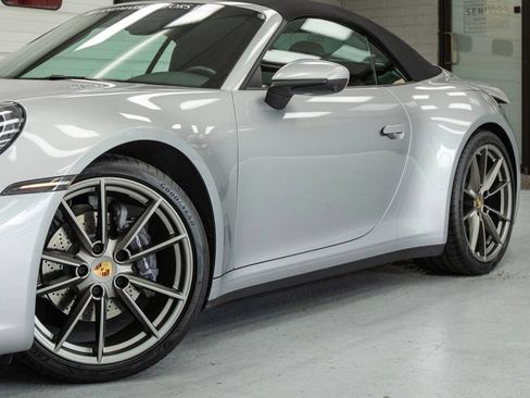 Used 2021 Porsche 911 Carrera image 13