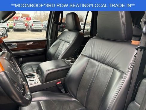 Used 2017 Lincoln Navigator Select image 17
