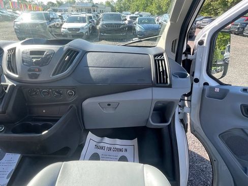 Used 2019 Ford Transit 250 148 Low Roof RWD image 29