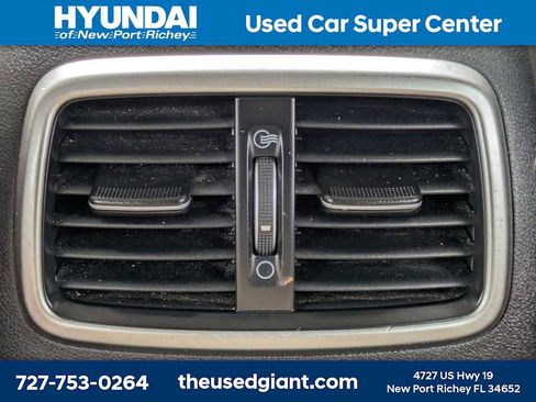 Used 2017 Kia Sorento EX image 15