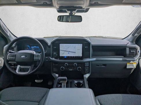 New 2025 Ford F150 Lightning XLT image 15