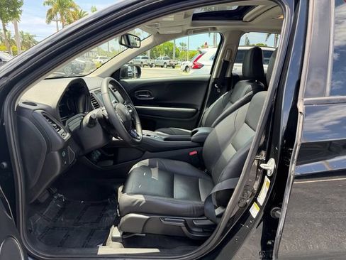 Used 2016 Honda HR-V EX-L image 10