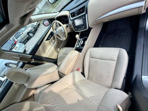 Used 2016 Nissan Altima 2.5 SV w/ Convenience Package FWD image 29