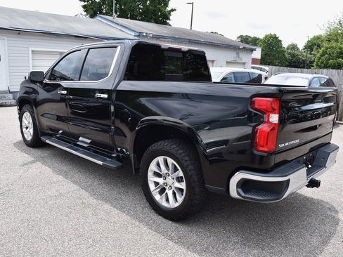 Used 2019 Chevrolet Silverado 1500 LTZ w/ LTZ Convenience Package RWD image 3
